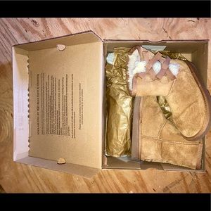 Koolaburra Victoria Boots